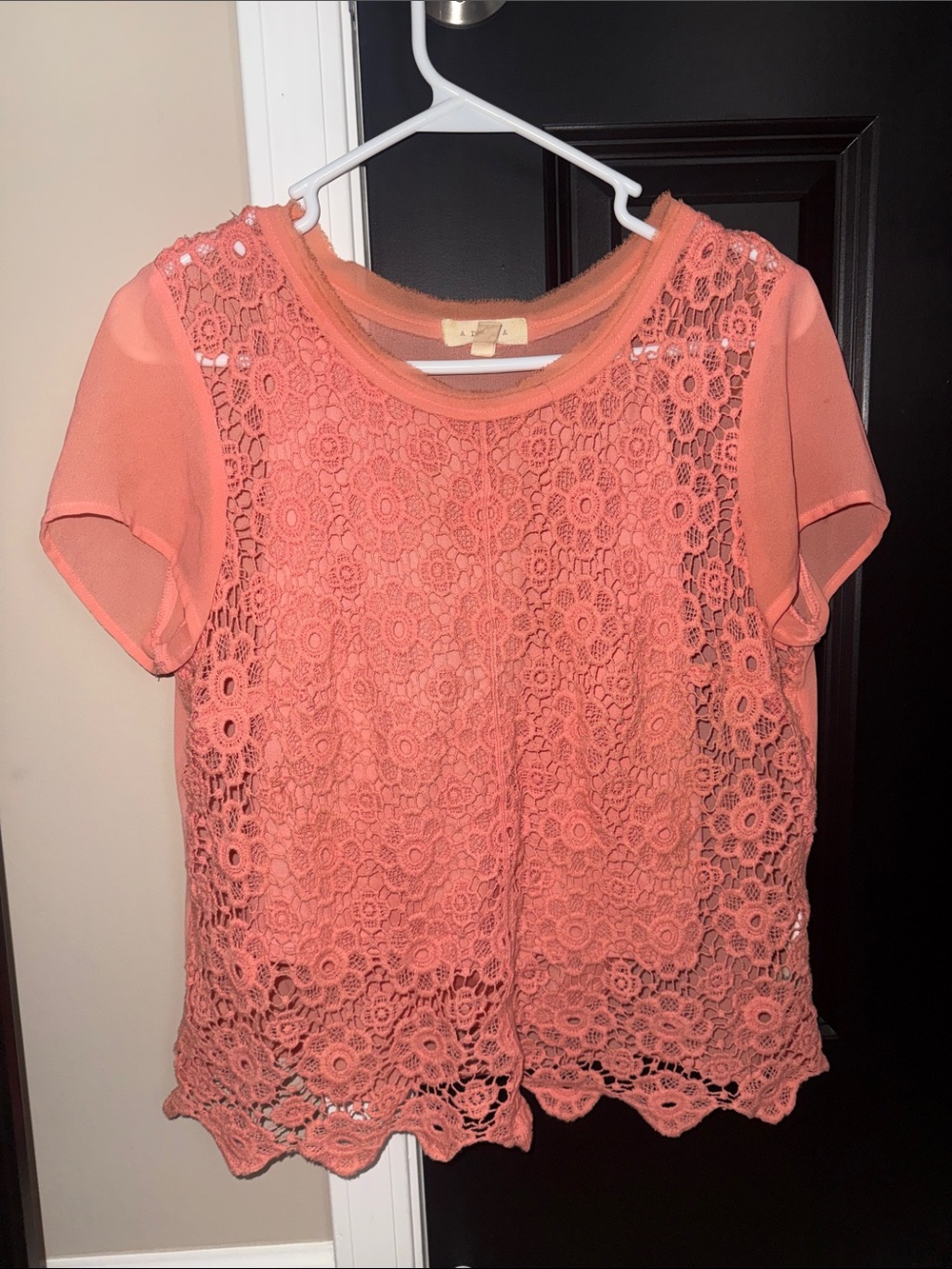 Adiva Coral Lace Crochet Short Sleeve Blouse
